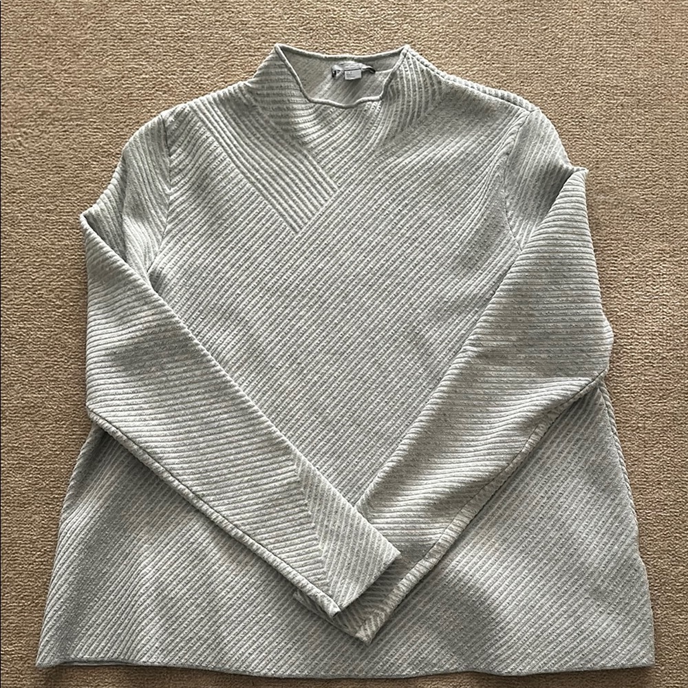 Gray Ribbed Long Sleeve Top
